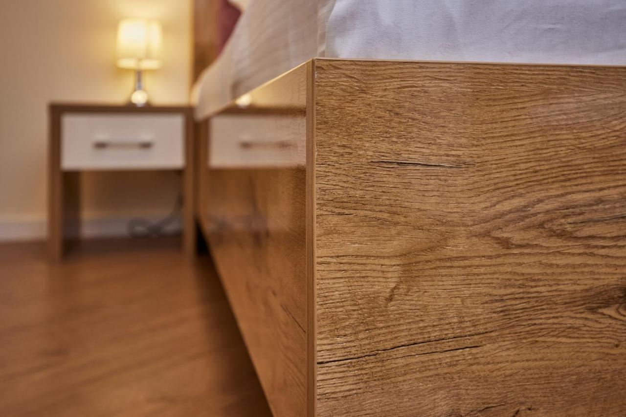 Hotel Isha フランクフルト エクステリア 写真